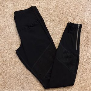 Althleta Black Leggings Quilted Zipper